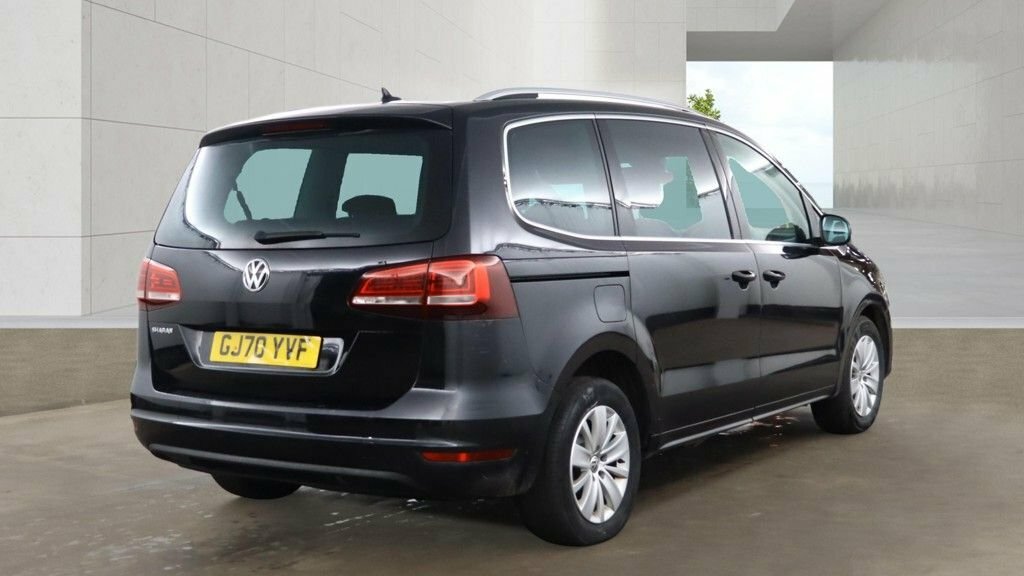 Volkswagen Sharan 2L Se Nav Black #4