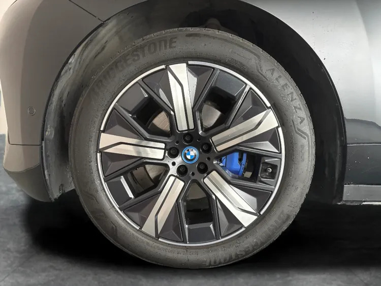 BMW iX 240Kw Xdrive40 M Sport 76.6Kwh Grey #10