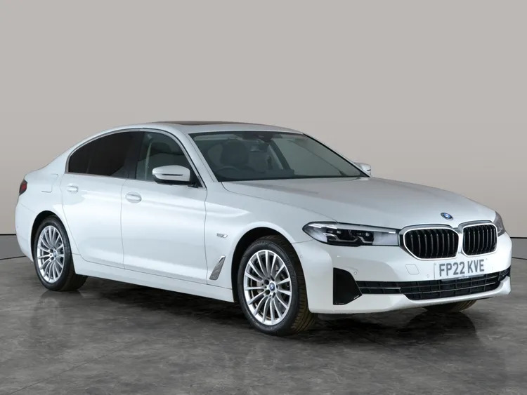 BMW 5 Series  Black #3