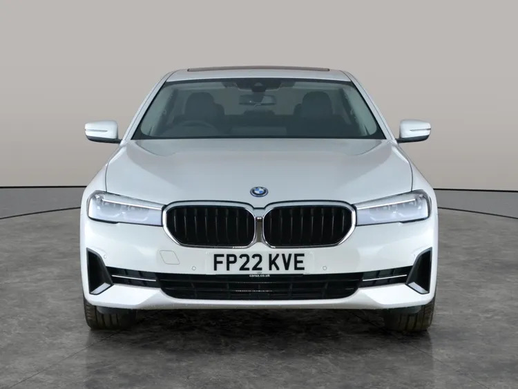 BMW 5 Series  Black #2