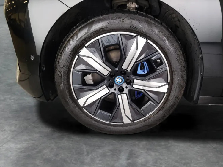 BMW iX Suv Black #10