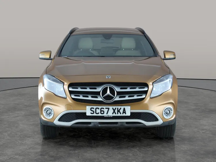 Mercedes-Benz GLA Class 2017 17 1.6  #2
