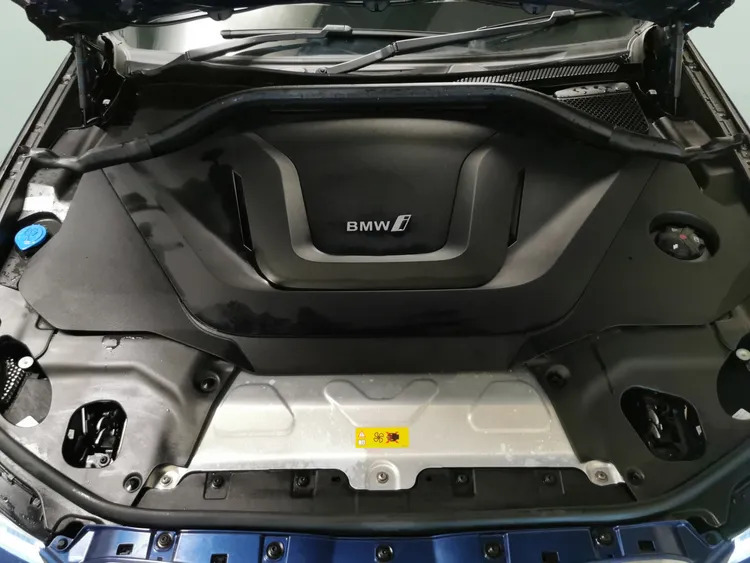 BMW iX3 M Sport Pro Black #21