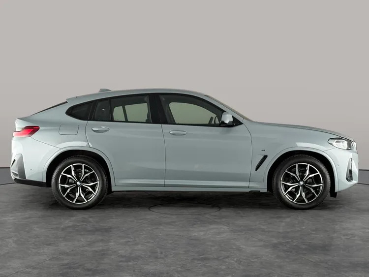 BMW X4 Xdrive20d Mht M Sport Step Black #4