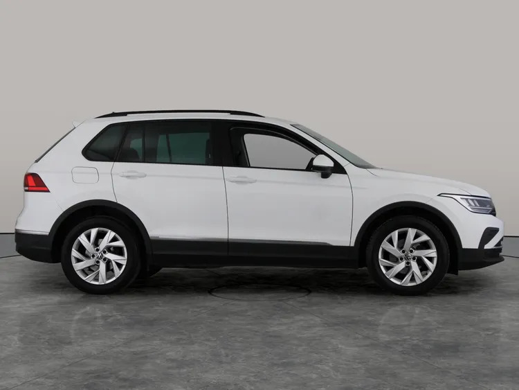Volkswagen Tiguan Active Grey #4