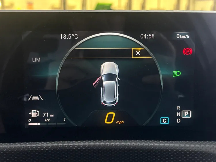 Mercedes-Benz A Class 1.3 A200 Amg Line Black #22