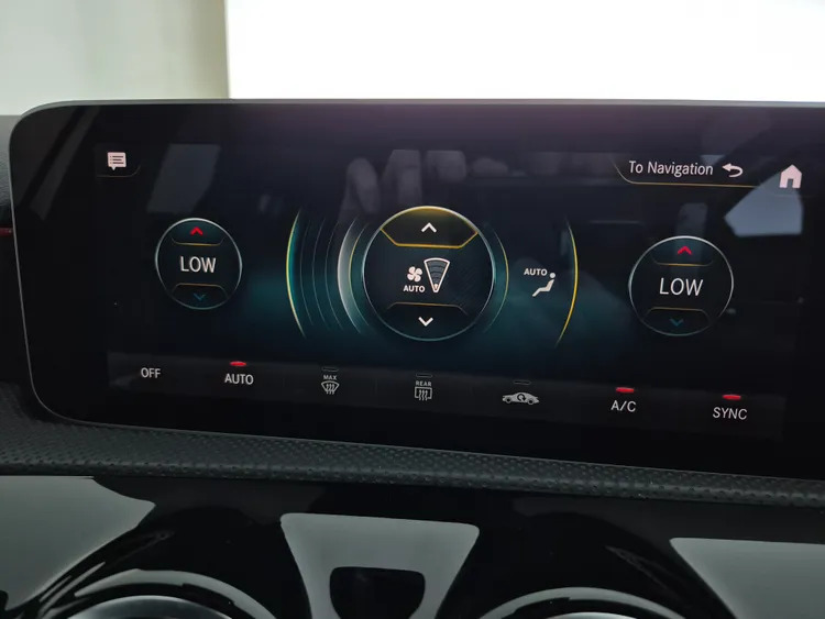 Mercedes-Benz A Class 1.3 A200 Amg Line Black #32