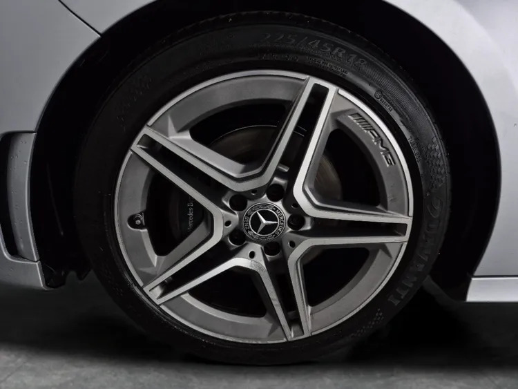 Mercedes-Benz A Class 1.3 A200 Amg Line Black #10