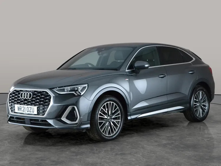 Audi Q3 35 Tfsi Sport White #1