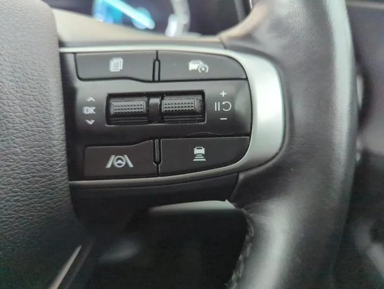 Kia Sportage Suv Black #35