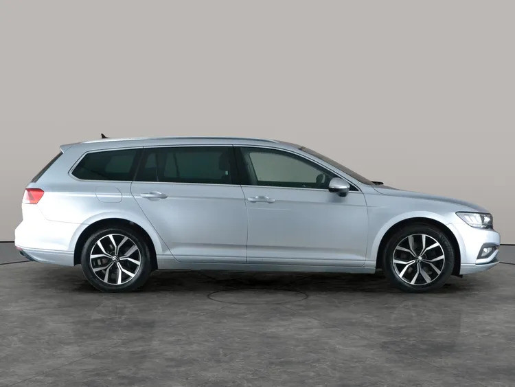 Volkswagen Passat 1.5 Tsi Evo R-line Dsg  #4