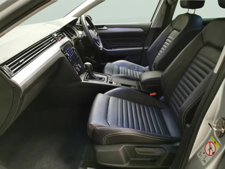 Volkswagen Passat 1.5 Tsi Evo R-line Dsg  #14