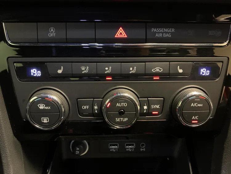 Seat Ateca 1.4 Ecotsi Xcellence Suv Euro 6 Silver #29