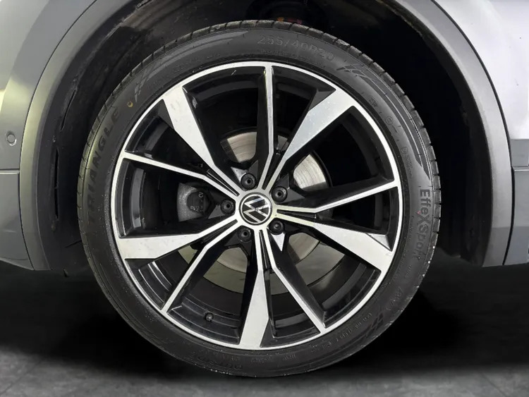 Volkswagen Tiguan R-line White #10