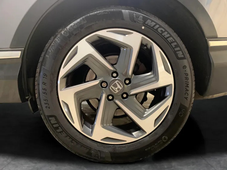 Honda Cr-V I-mmd Sr White #9