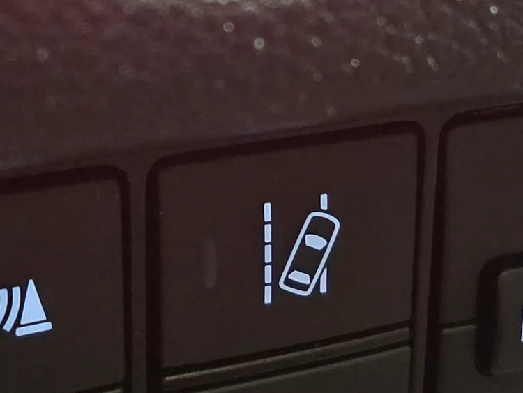 Honda Cr-V I-mmd Sr White #32