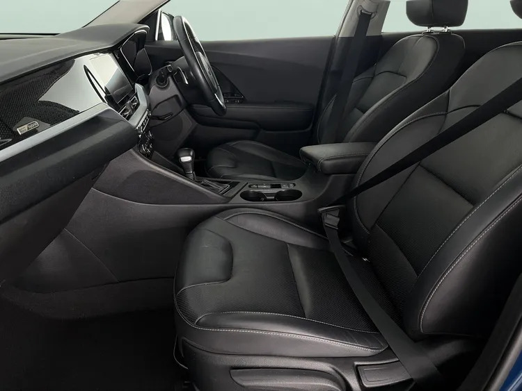 Kia Niro 2 White #14