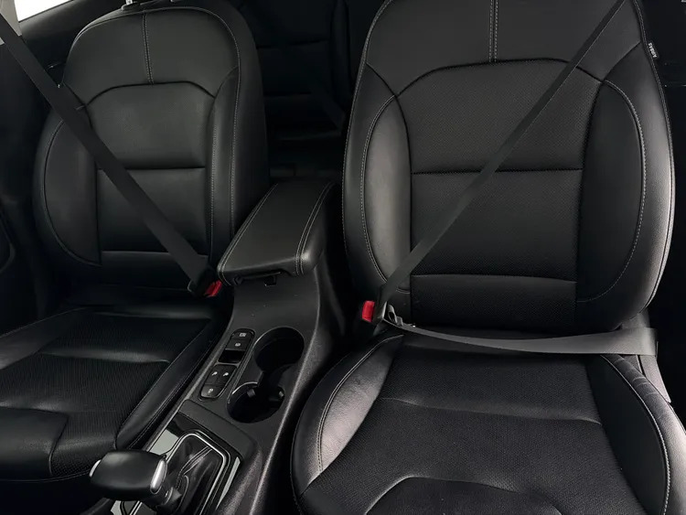 Kia Niro 2 White #22