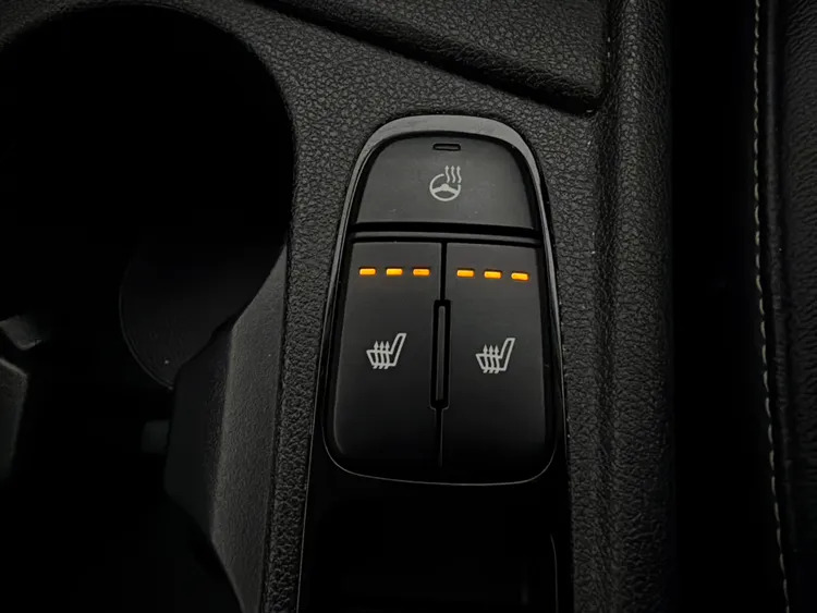 Kia Niro 2 White #27