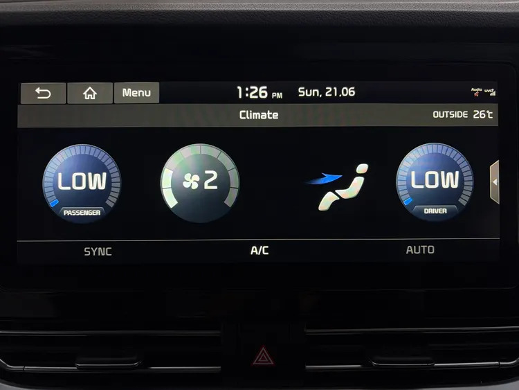 Kia Niro 2 White #26