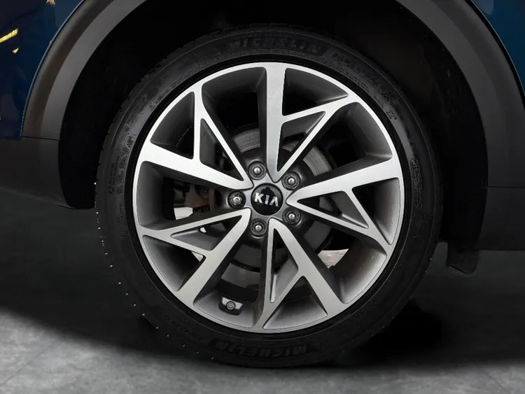 Kia Niro 2 White #12