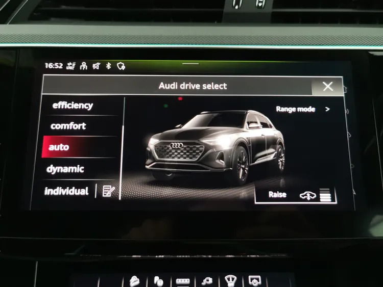 Audi Q8 e tron Audi 300Kw 55 Quattro 114Kwh S Line Grey #28