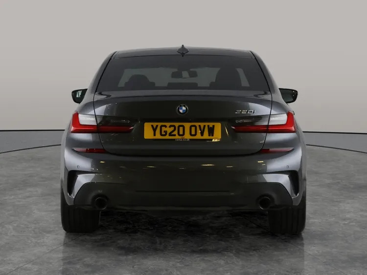 BMW 3 Series 320I M Sport White #4