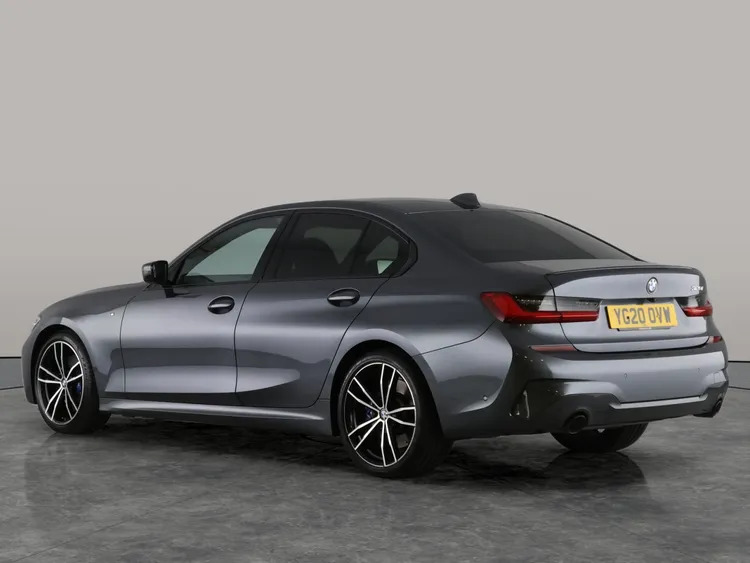 BMW 3 Series 320I M Sport White #3