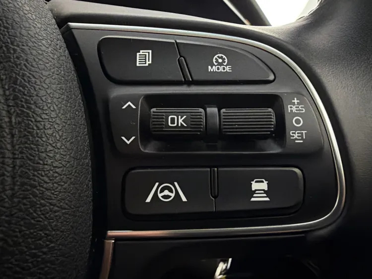 Kia Niro 1.6 Gdi 3 Red #31