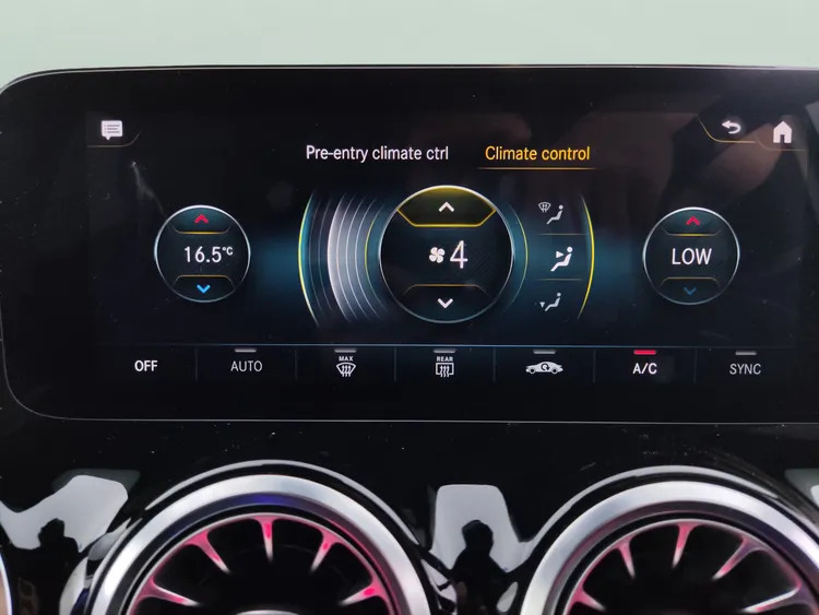 Mercedes-Benz EQA 250 70.5Kwh Sport Black #34
