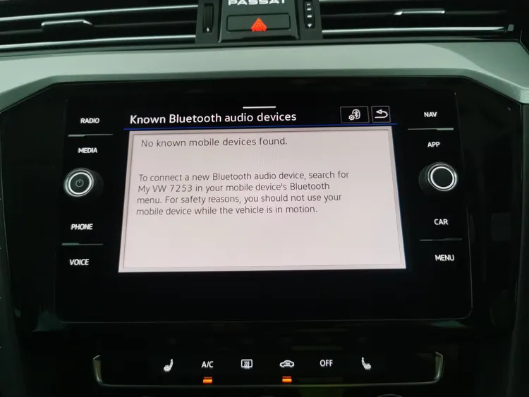 Volkswagen Passat Sel Grey #24