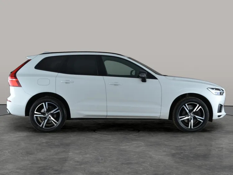 Volvo XC60 2.0 B5 R-design Mhev Grey #4
