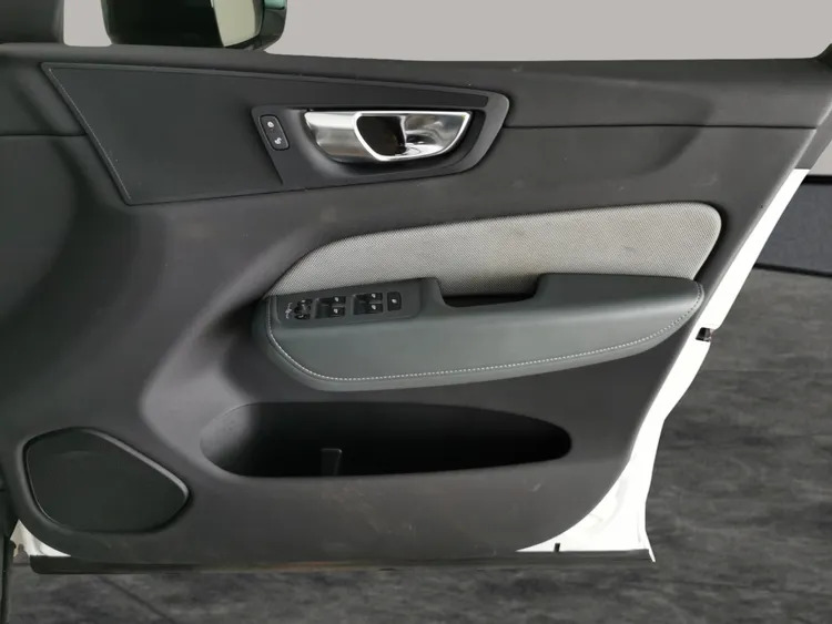 Volvo XC60 2.0 B5 R-design Mhev Grey #19