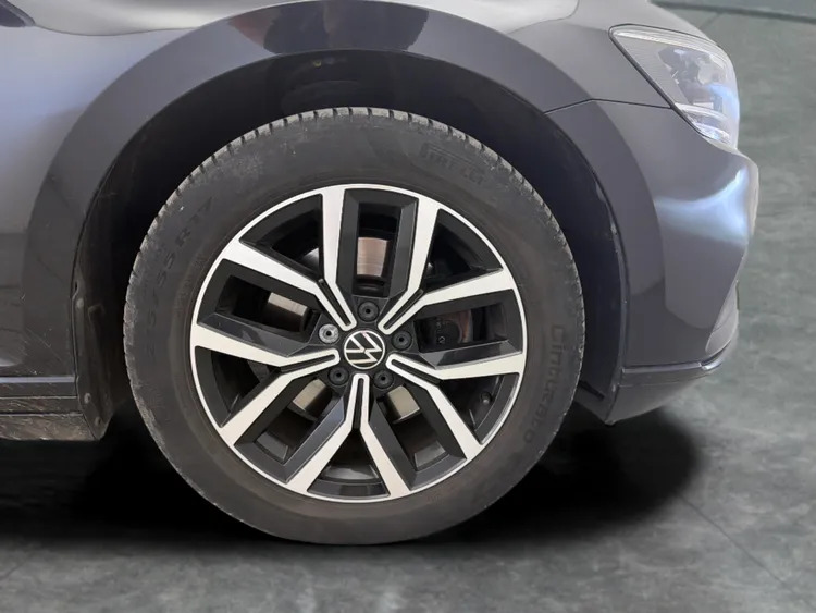 Volkswagen Passat 2.0 Tdi Evo Scr R-line Dsg White #11