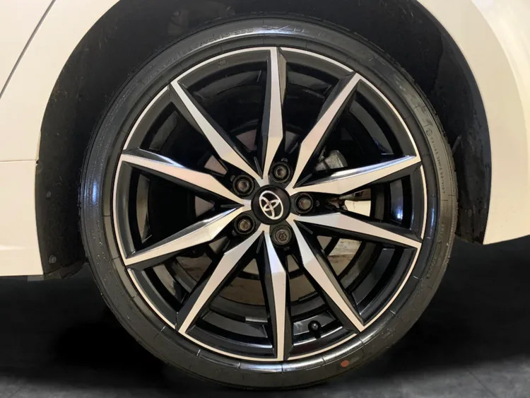 Toyota Corolla Gr Sport Silver #9