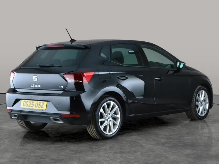 Seat Ibiza 1.0 Tsi 115 Xcellence Dsg Red #5