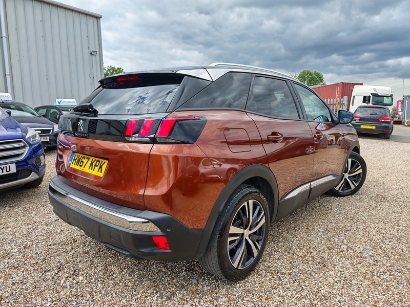 Peugeot 3008 Bluehdi S S Allure Brown #4