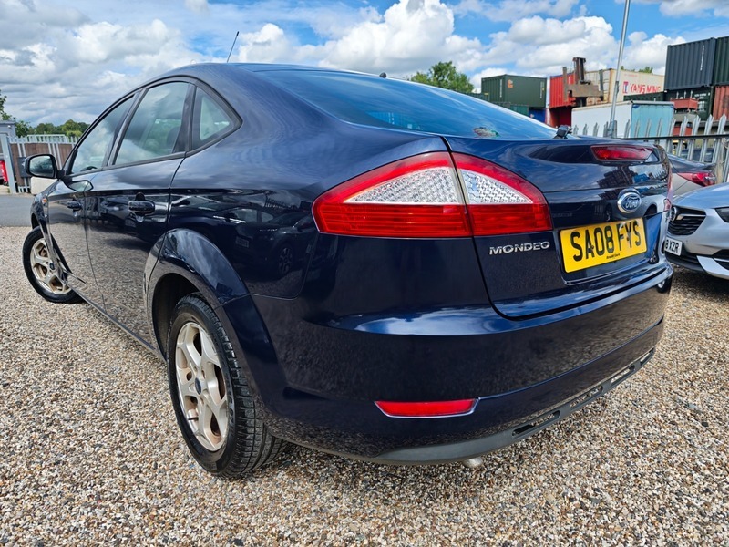 Ford Mondeo Hatchback 2.0 Zetec 200808 Silver #34