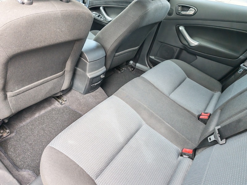 Ford Mondeo Hatchback 2.0 Zetec 200808 Silver #38