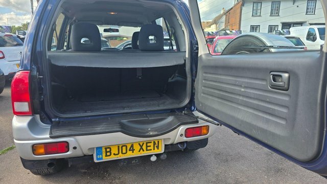 Suzuki Grand Vitara Hatchback Beige #32