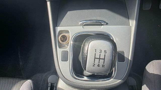 Suzuki Grand Vitara Hatchback Beige #11