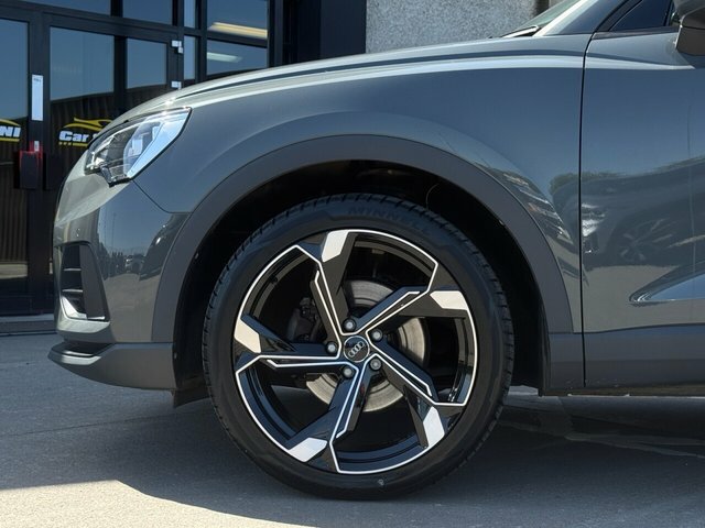Audi Q3 2.0 Tdi 35 Technik Suv S Tronic Euro 6 WJ22HLW Grey #6