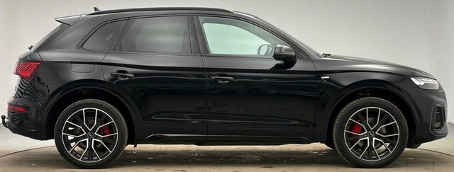 Audi Q5 2.0 Tdi 40 Edition 1 Suv S Tronic Quatt ML72XYH Black #2