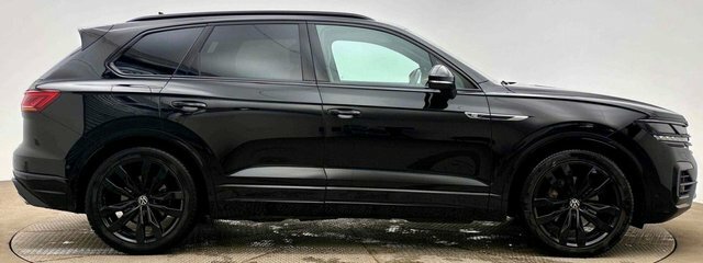 Volkswagen Touareg 3.0 Tdi V6 Black Edition Suv Tiptronic Black #2