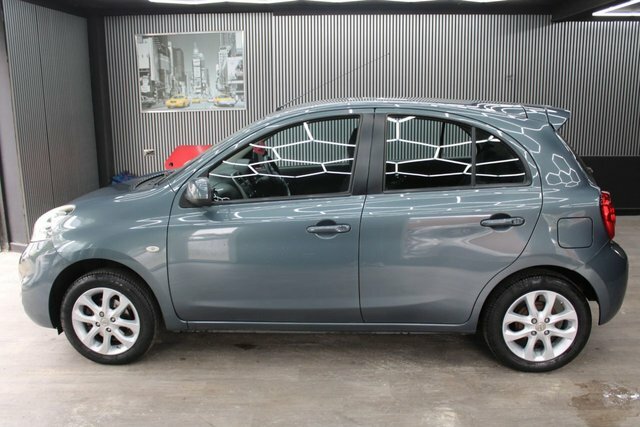 Nissan Micra Hatchback 1.2 Dig-s Tekna 2015 Grey #15