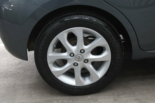Nissan Micra Hatchback 1.2 Dig-s Tekna 2015 Grey #7