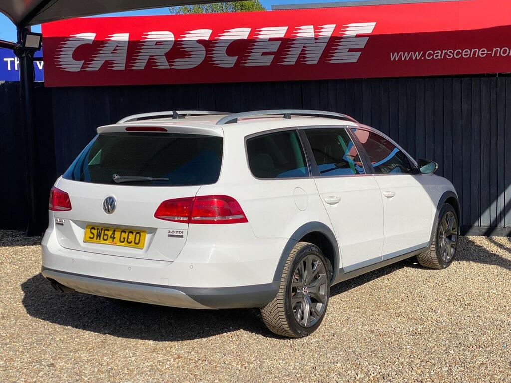 Volkswagen Passat Alltrack Estate 2.0 Tdi Bluemotion Tech Alltrack 4Motion Eu White #2