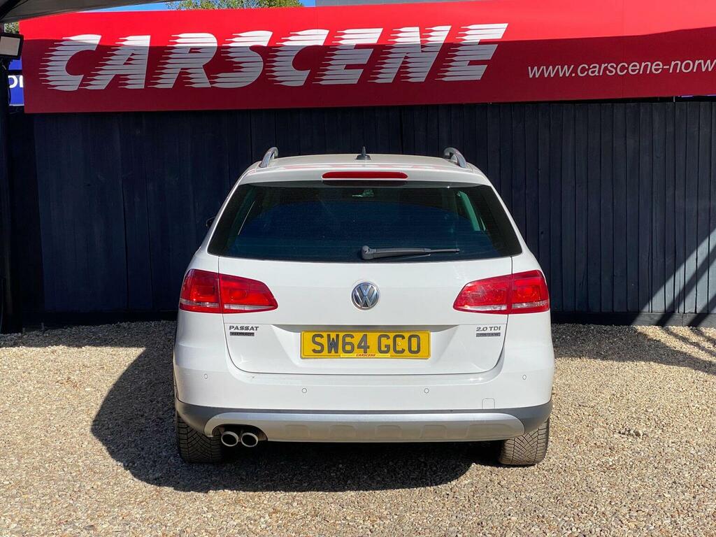 Volkswagen Passat Alltrack Estate 2.0 Tdi Bluemotion Tech Alltrack 4Motion Eu White #3