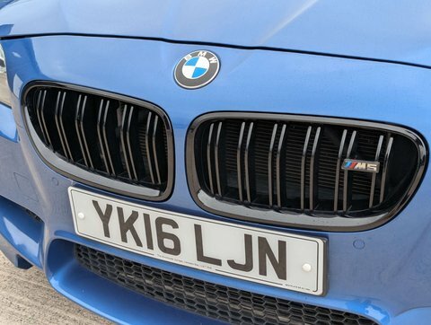 BMW M5 4.4 V8 Saloon Blue #4