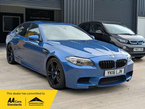 BMW M5 4.4 V8 Saloon Blue